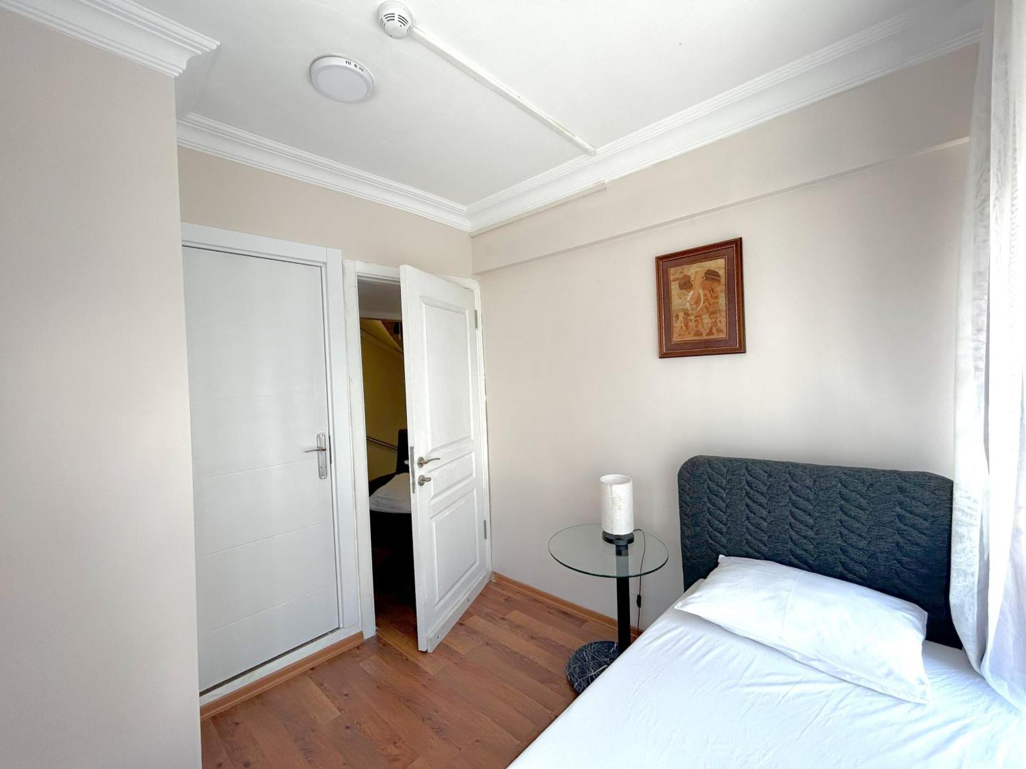 Hotel Meydan Pansiyon Uskudar Stambuł Zewnętrze zdjęcie